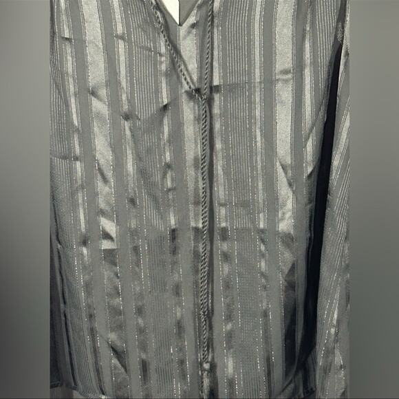 J.O.A Cap Sleeve Black Metallic Shimmer Tie Neck Blouse NWT size XS - Picture 6 of 12